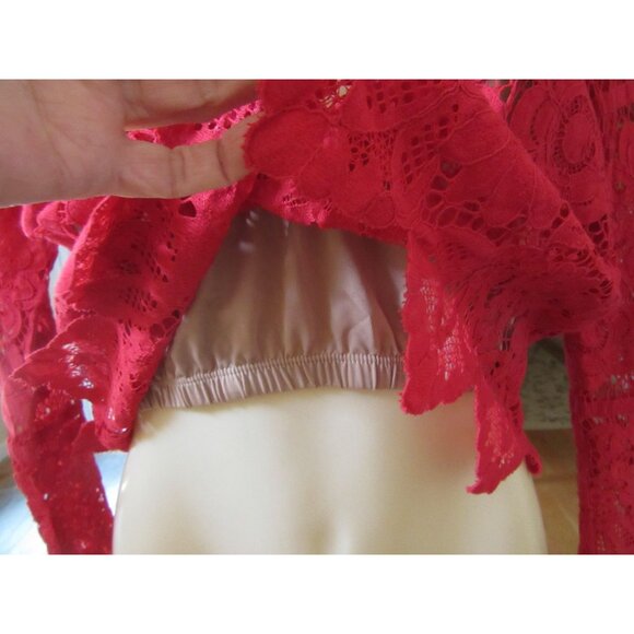 For Love and Lemons Gianna Lace Red Crop Top with Peep Hole Small - Picture 3 of 6